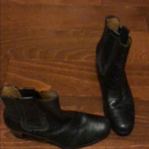 Cole Haan womens booties. Size 7.5. Leather